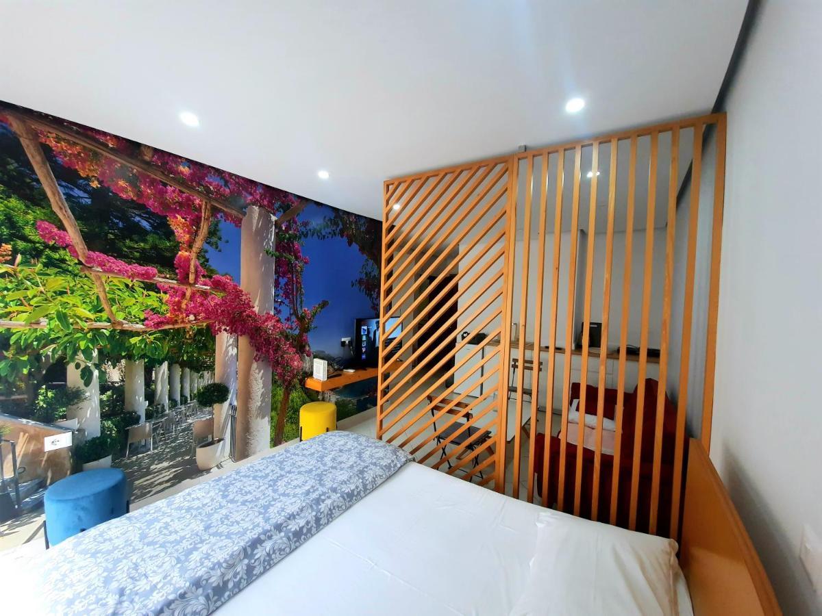 Saranda Promenade Apts Exteriér fotografie